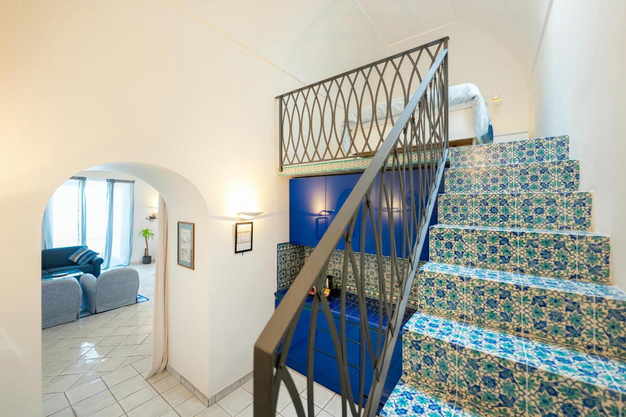 Suite Palazzo Capri - Seaview Zewnętrze zdjęcie
